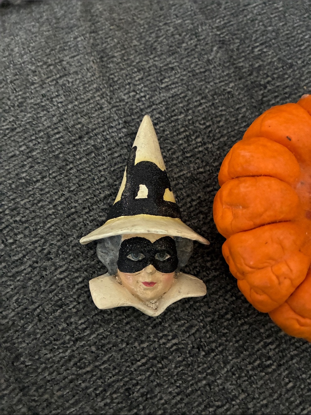 Bethany Lowe Black & Cream Witch Hat Brooch
